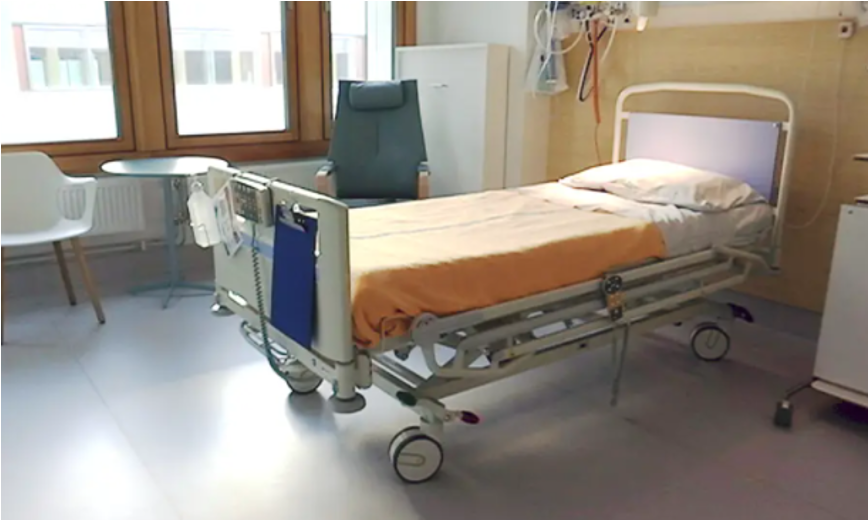 En tom sjukhussäng